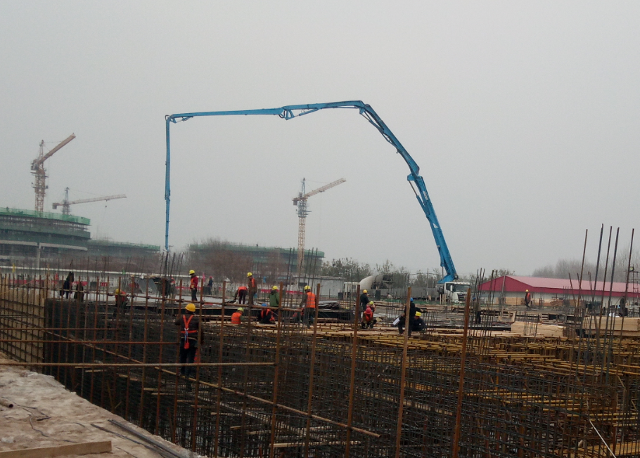 56m concrete boom pump truck support Qingdao new airport construction 
